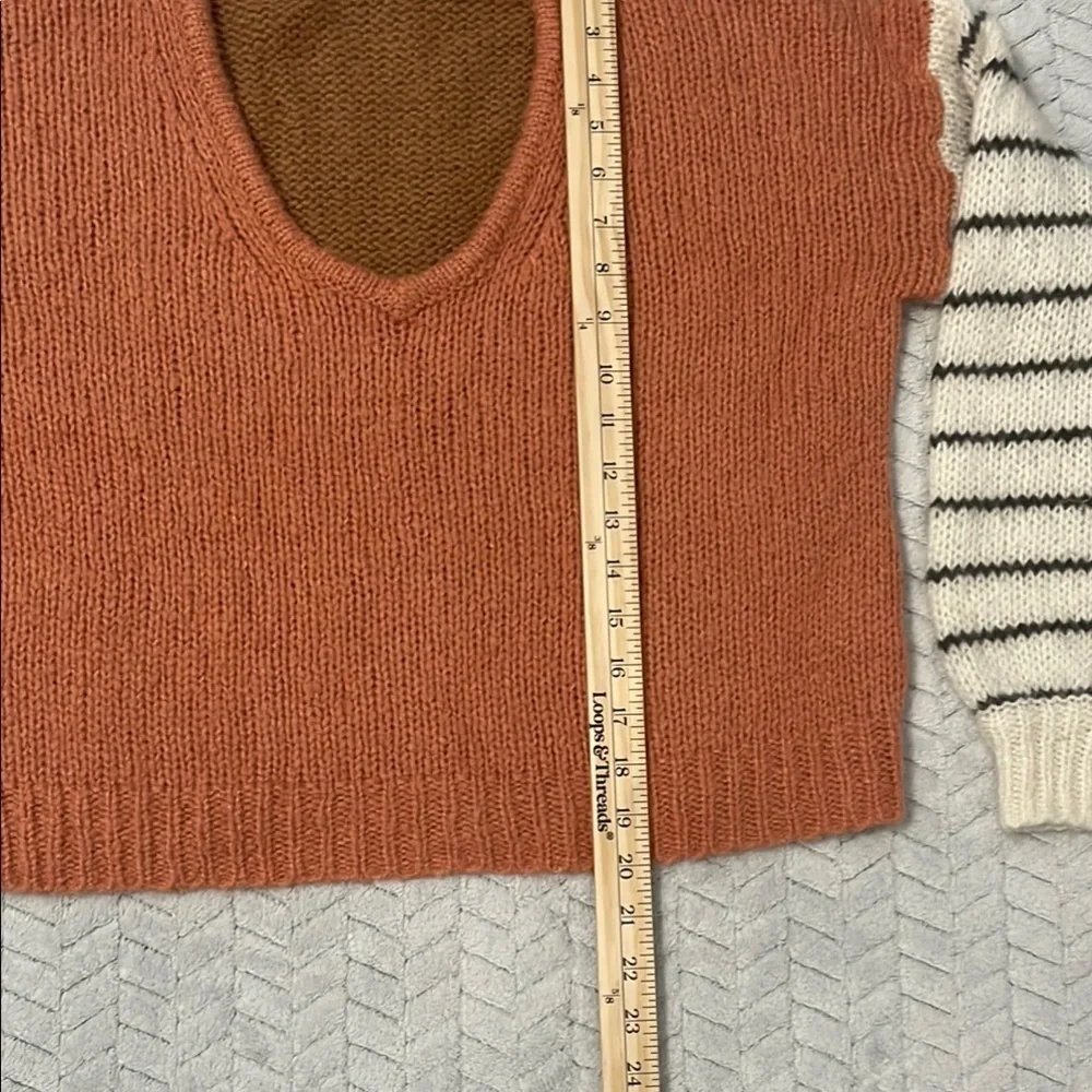 Madewell Sweater Womens Size XS Multicolor Striped V-Neck Balloon Sleeve Knit - Picture 4 of 8
